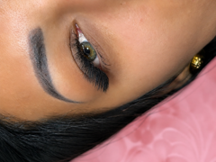 SOM LASH & BEAUTY — fotografie din portofoliu 8
