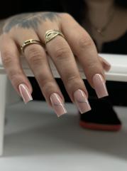 Laura Matei NailTech — fotografie din portofoliu 17