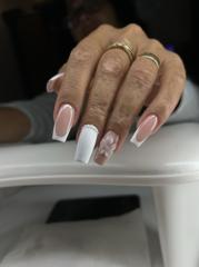 Laura Matei NailTech — fotografie din portofoliu 11