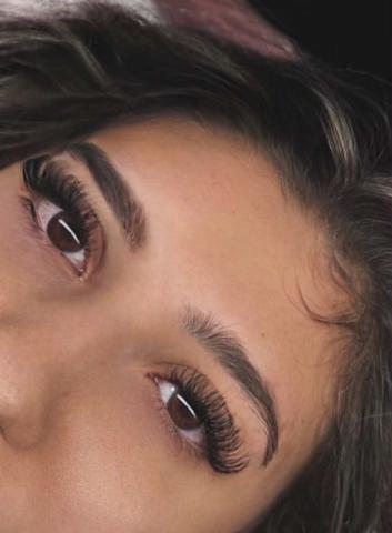 crisubylashes — fotografie din portofoliu 1