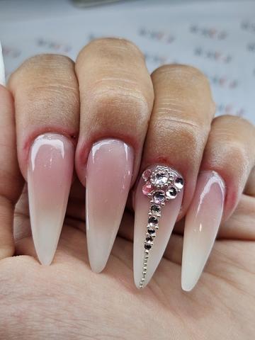 Mezei Nails — portfolio photo 1