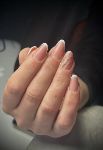 Nicoleta Onica Nail Art — fotografie din portofoliu 1