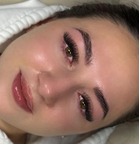 LashesbyAdina — fotografie din portofoliu 1