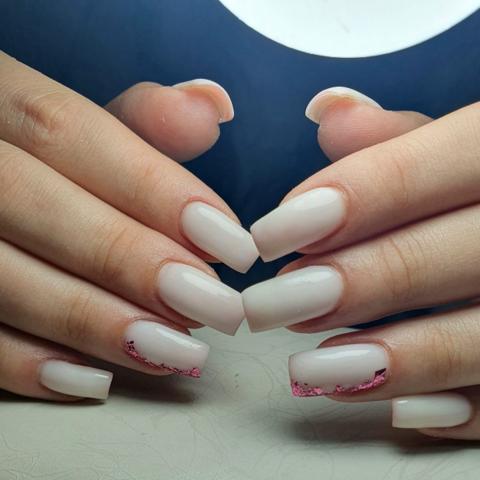 Nails Art — fotografie din portofoliu 1
