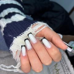Alyna Nails — fotografie din portofoliu 6