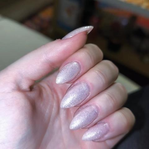Hellborn Manicure — munkafotó 1