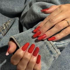 Nails Leea — fotografie din portofoliu 2