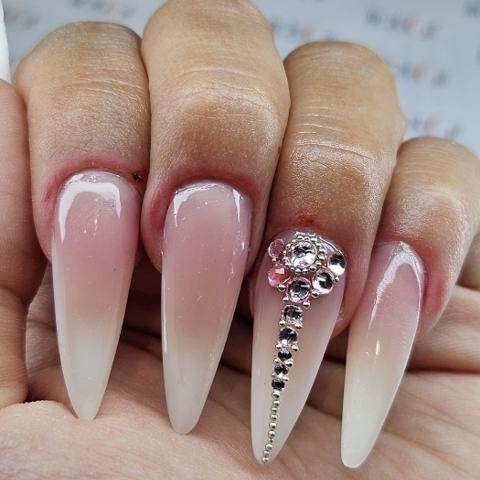 Mezei Nails — portfolio photo 1