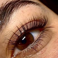 Larys’Brows — fotografie din portofoliu 2