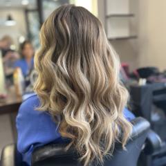 VV Hairstudio — munkafotó 24