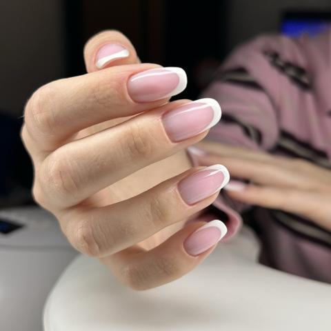 Laura Matei NailTech — fotografie din portofoliu 1