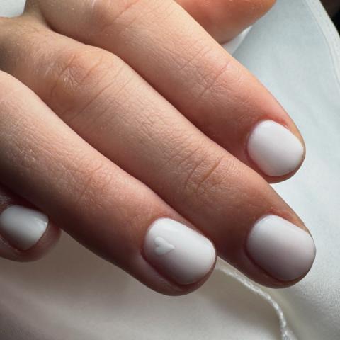 Nails Allee — fotografie din portofoliu 1