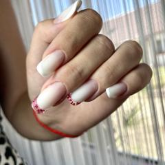 Nails By Dia — fotografie din portofoliu 2