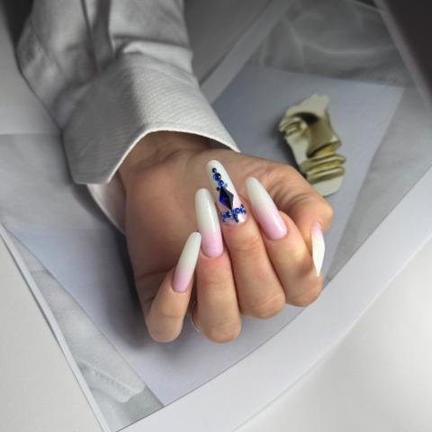 Nail indulgence — fotografie din portofoliu 1