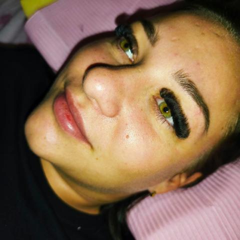 Rena Lashes — munkafotó 1