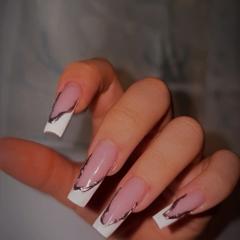 Berniinails — munkafotó 2