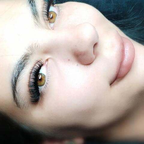 Ana-Maria Eyelash Stylist — fotografie din portofoliu 1