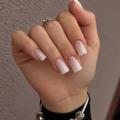 MAYA BIBIRE NAIL ARTIST — fotografie din portofoliu 3