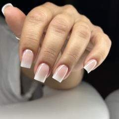 Laura Matei NailTech — fotografie din portofoliu 19